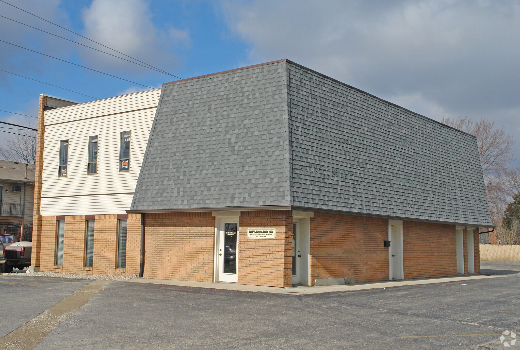 1569 McKaig Ave, Troy, OH for sale Primary Photo- Image 1 of 1
