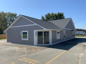 More details for 805 S Clinton Ave, Dunn, NC - Retail for Sale