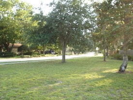 Lot & adjacent Rental or Vac home Orlando FL - 1031 Exchange Property