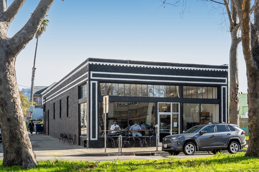 2101 San Pablo Ave, Berkeley, CA for sale - Building Photo - Image 2 of 18