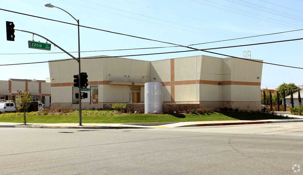 22005 Main St, Carson, CA for sale - Primary Photo - Image 1 of 1