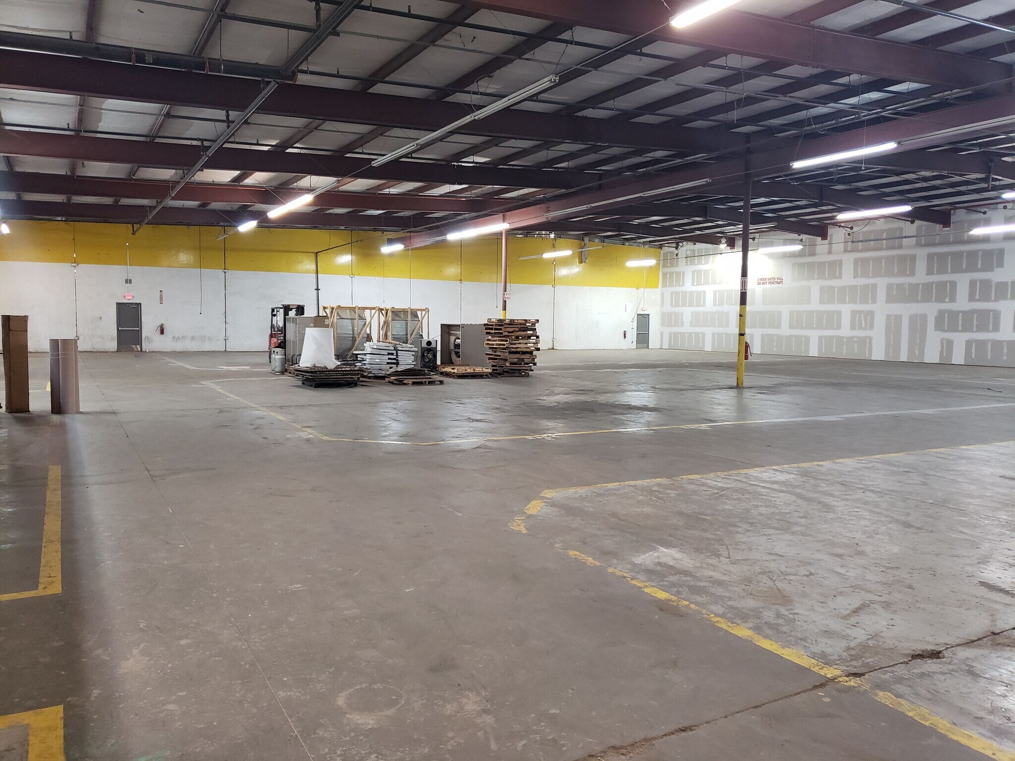 491 S Darrington Rd, El Paso, TX for sale Interior Photo- Image 1 of 1