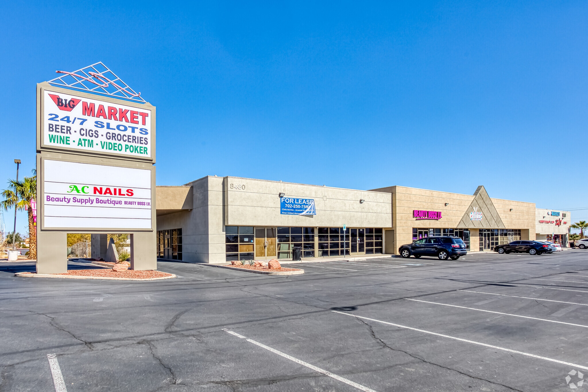 8480 S Las Vegas Blvd, Las Vegas, NV for lease Building Photo- Image 1 of 10