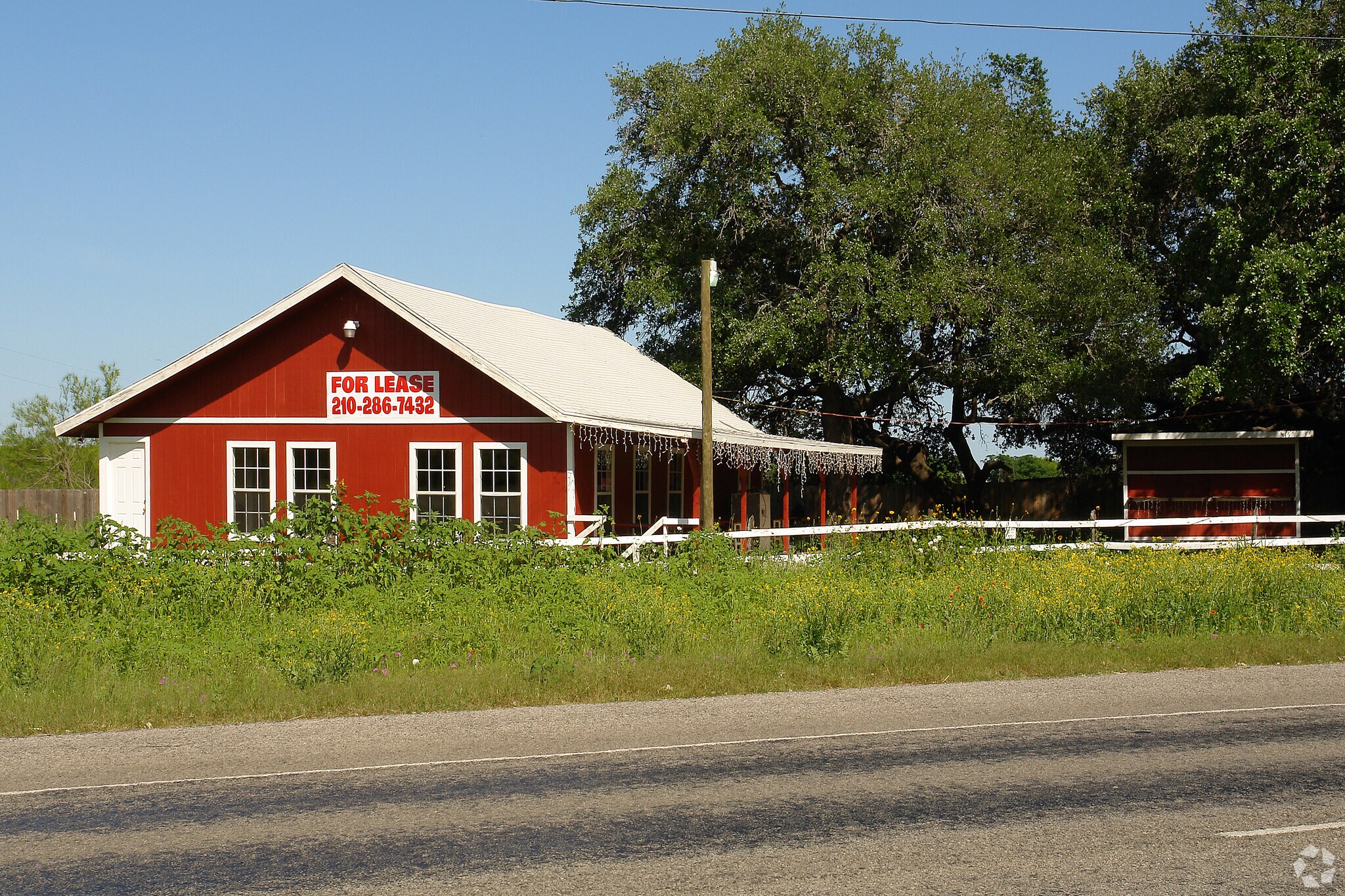 11022 N Hwy 16, Poteet, TX for sale Primary Photo- Image 1 of 1