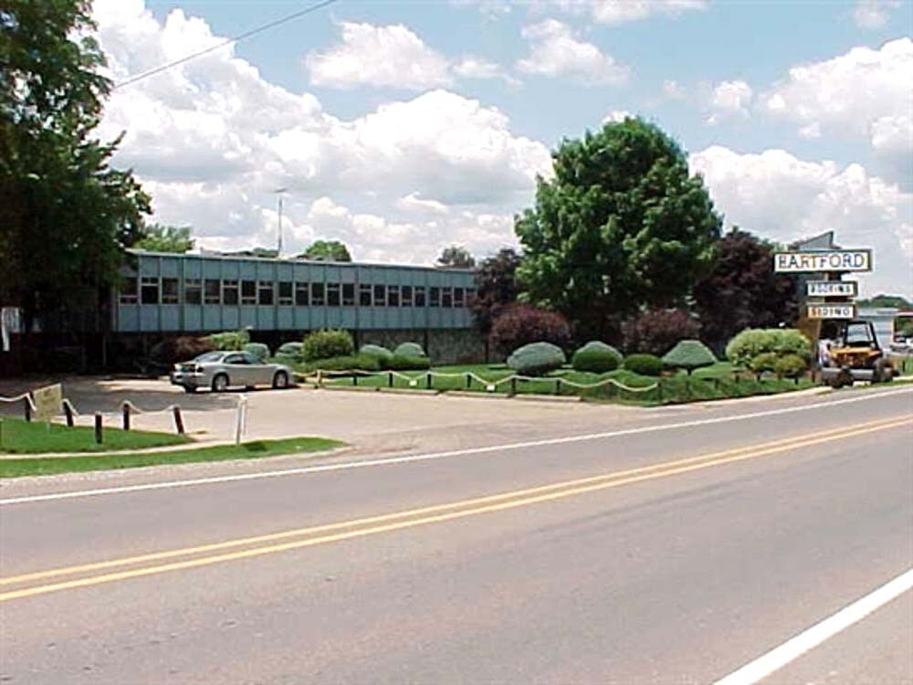 955 Scott Lake Rd, Waterford, MI 48328