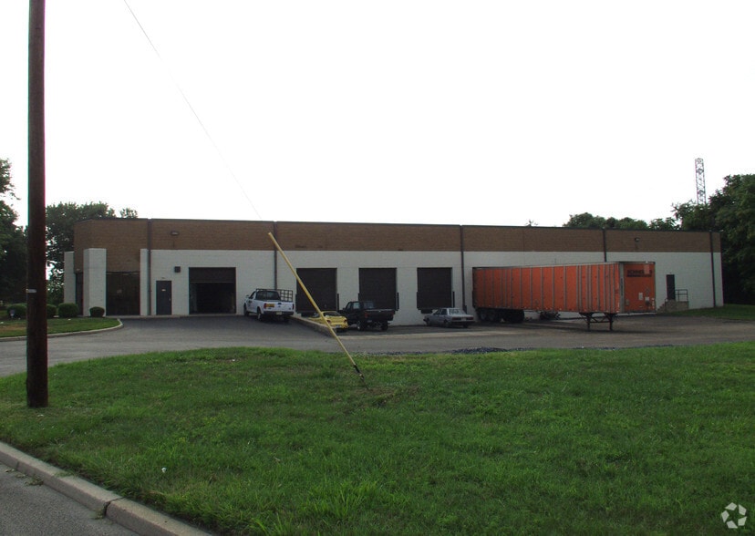 9160 Pennsauken Hwy, Pennsauken, NJ for lease - Building Photo - Image 2 of 4