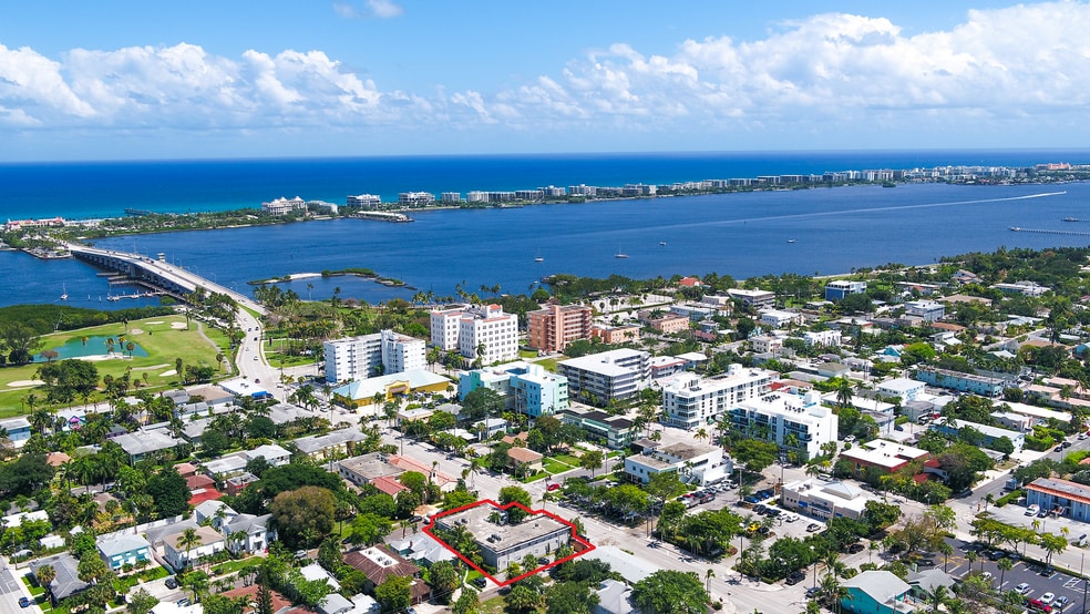 202 Lucerne Ave, Lake Worth, FL for sale - Building Photo - Image 1 of 14