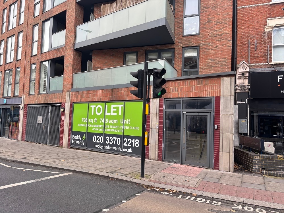 40 Balham Hl, London for sale Building Photo- Image 1 of 1