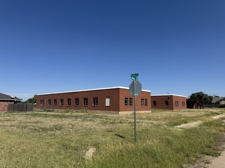 1110 Penn St, Borger, TX for sale - Building Photo - Image 3 of 14