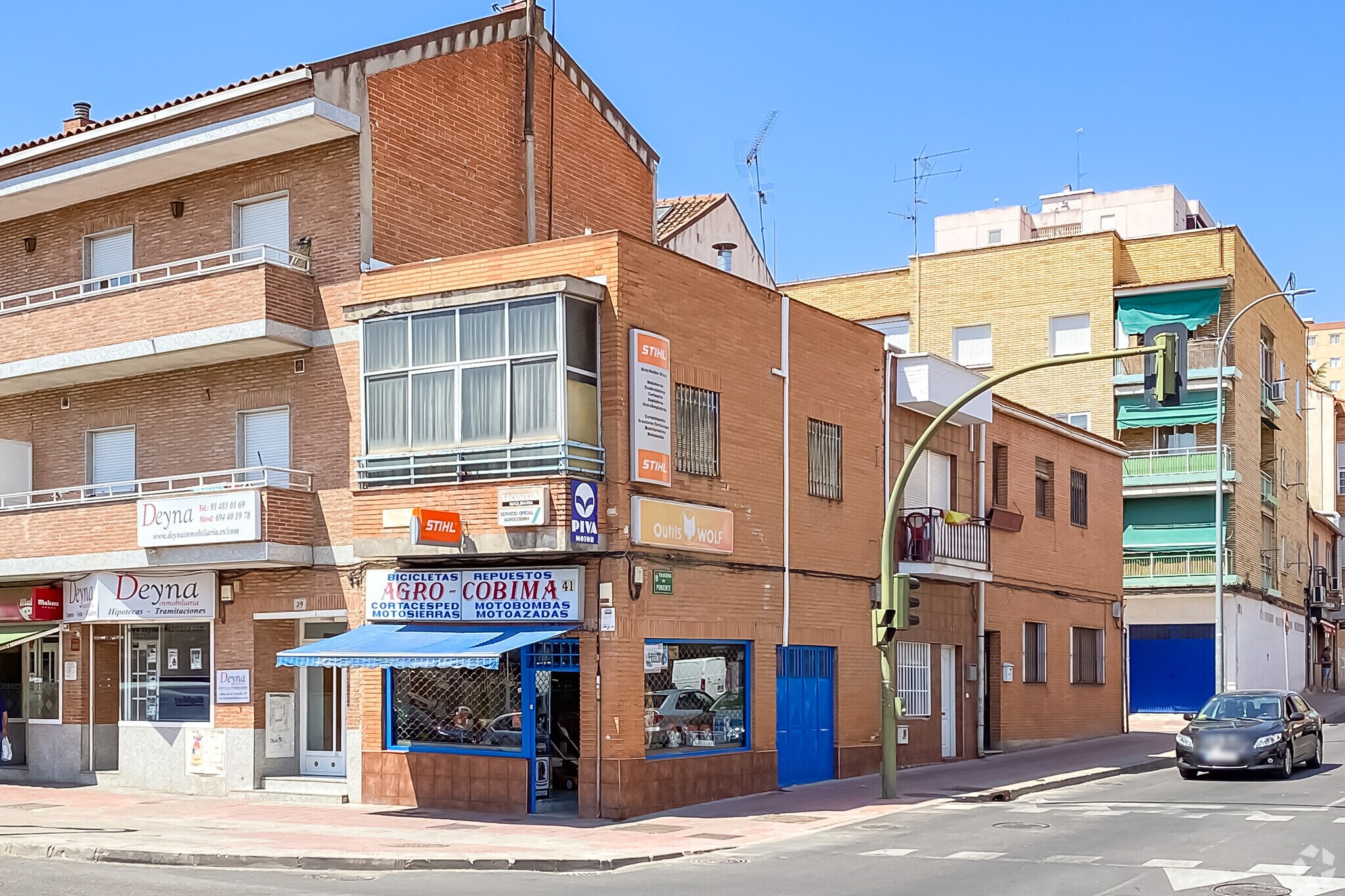 Avenida Cañada, 41, Coslada, Madrid for sale Primary Photo- Image 1 of 1