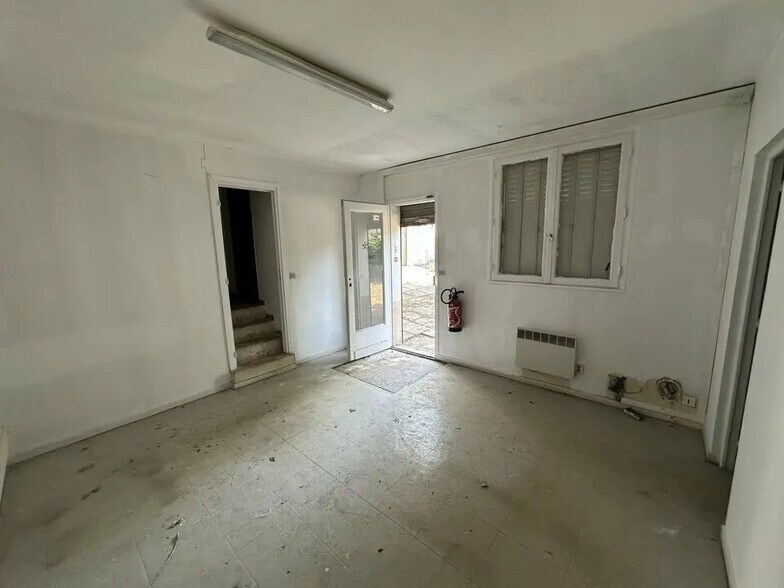 Flex in Champigny-sur-Marne for sale - Interior Photo - Image 3 of 4