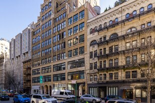 242 W 27th St, New York NY - Bar