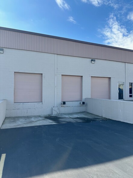 160 Wales Ave, Tonawanda, NY for lease - Building Photo - Image 2 of 5