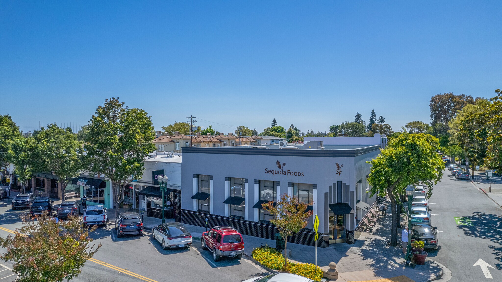 1399 Broadway, Burlingame, CA for lease Building Photo- Image 1 of 9