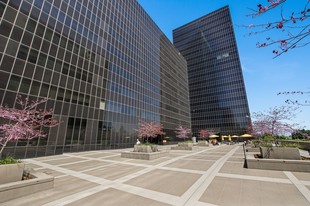 Century City Medical Bldg - Convenience Store