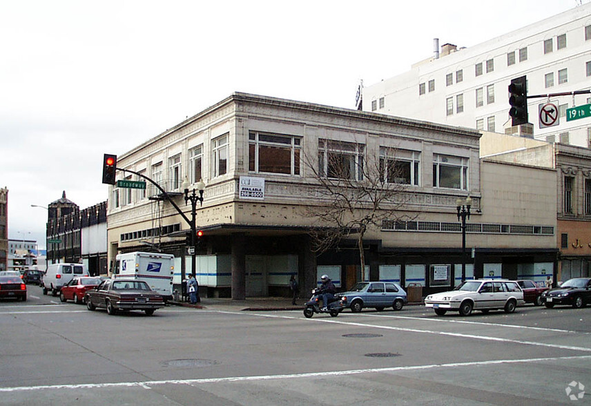 1901 Broadway, Oakland, CA for lease - Building Photo - Image 2 of 6