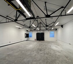 19-31 Lister Rd, Glasgow for lease Interior Photo- Image 1 of 5