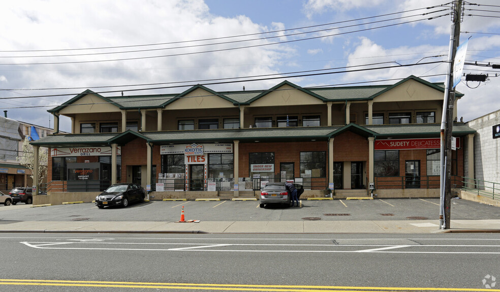 622 Midland Ave, Staten Island, NY for lease - Building Photo - Image 1 of 11