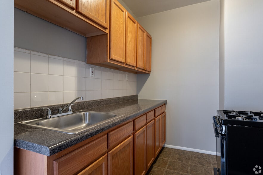 5417 S Harper Ave, Chicago, IL for sale - Building Photo - Image 2 of 5