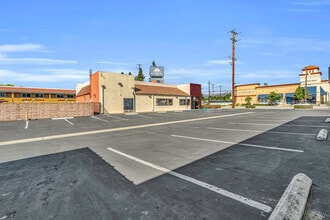437 S Azusa Ave, Azusa, CA for lease Building Photo- Image 2 of 11