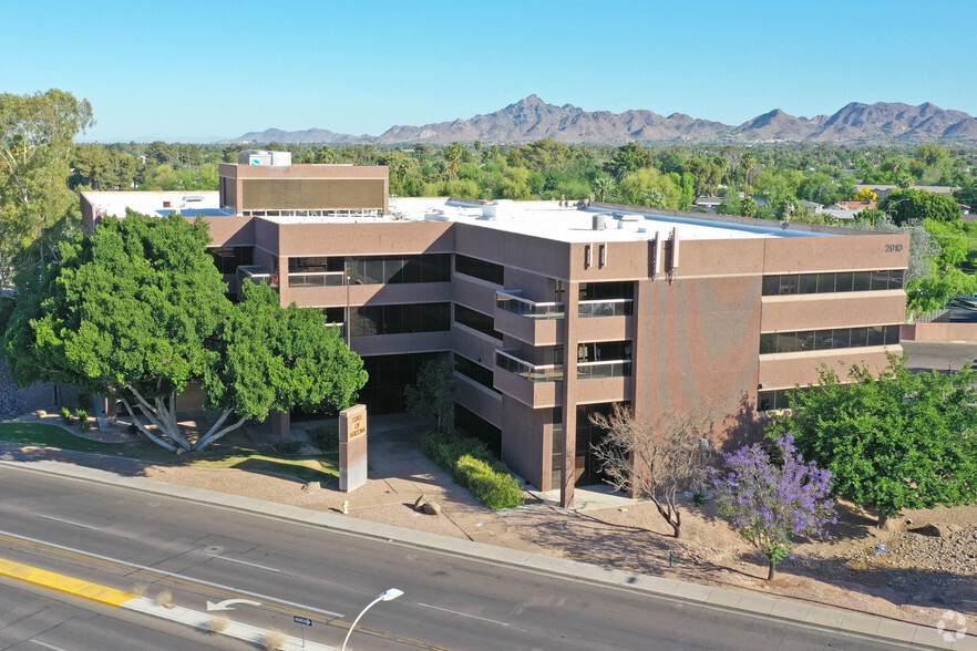 2910 N 44th St, Phoenix, AZ for sale - Primary Photo - Image 1 of 1