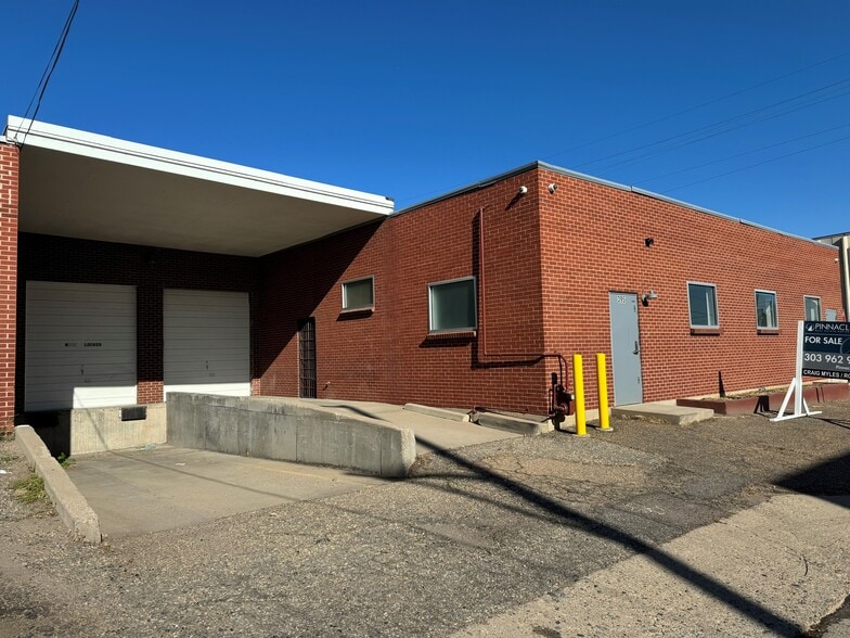 395 Yuma St, Denver, CO for sale - Building Photo - Image 2 of 10