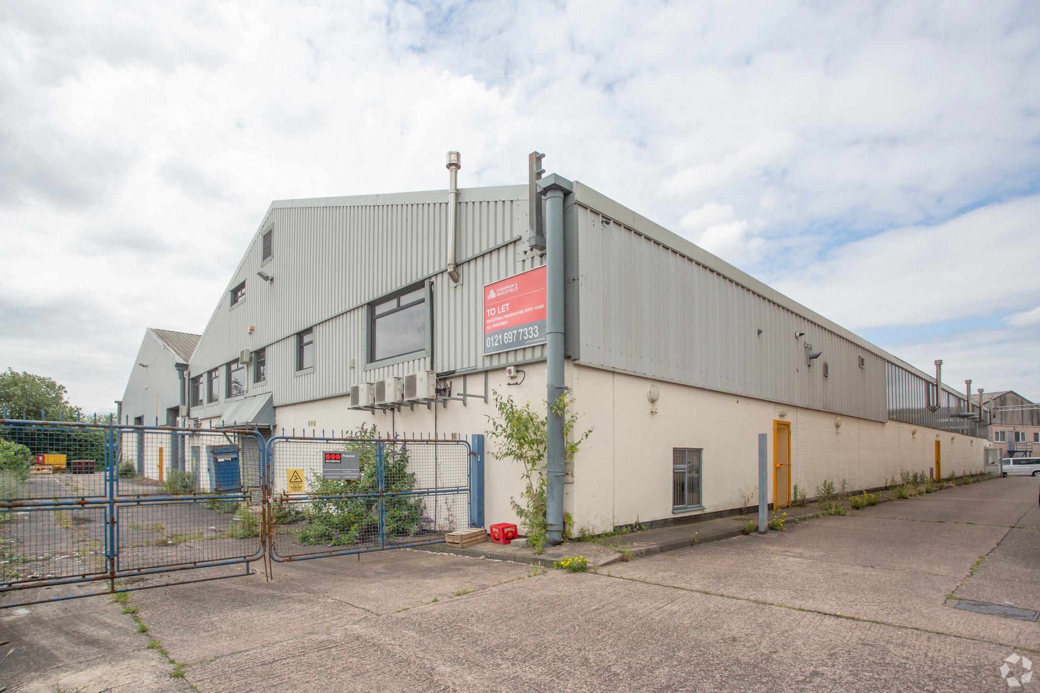 Kelvin Way, West Bromwich for sale Primary Photo- Image 1 of 1