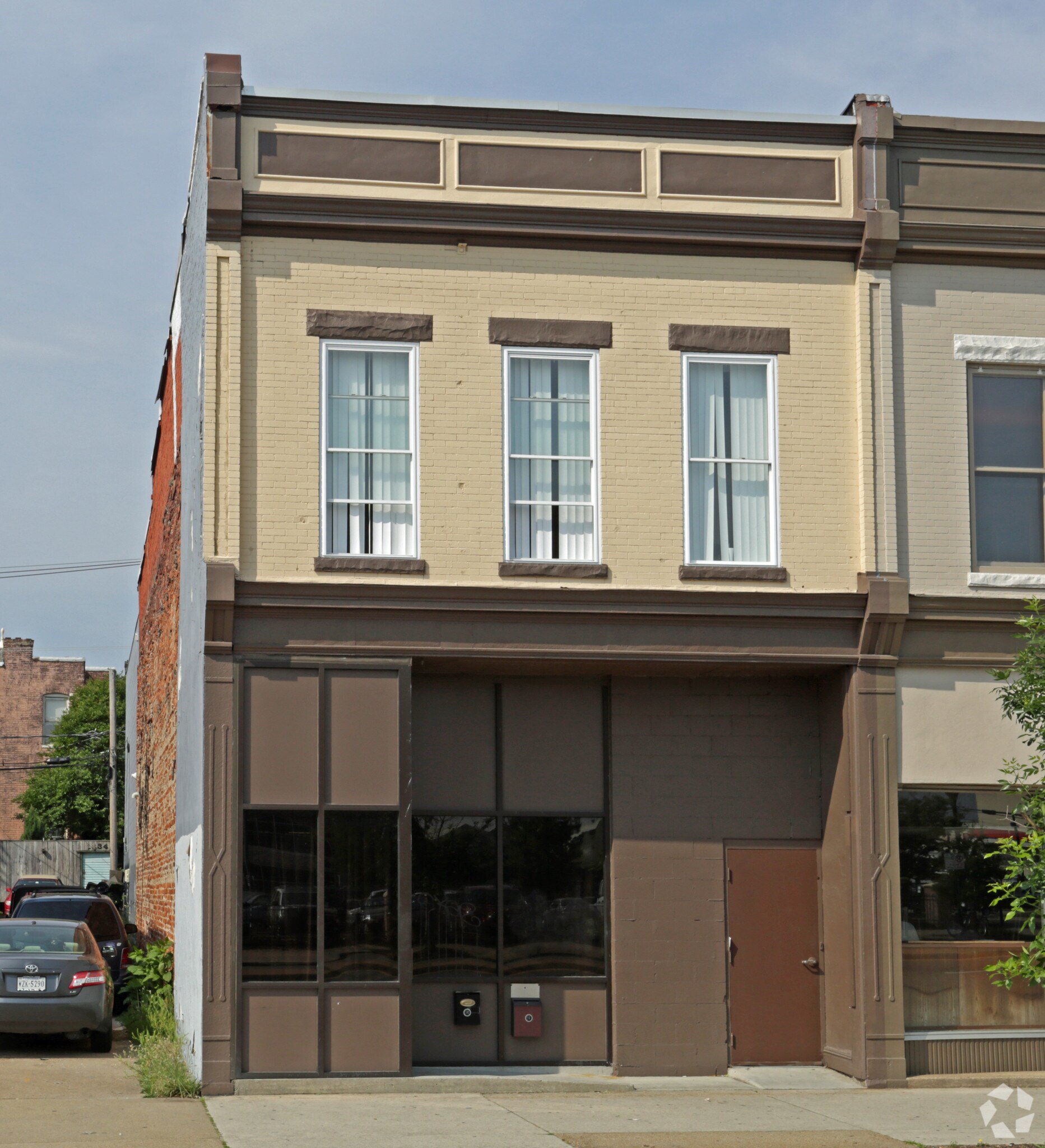 1639 W Broad St, Richmond, VA for sale Primary Photo- Image 1 of 1