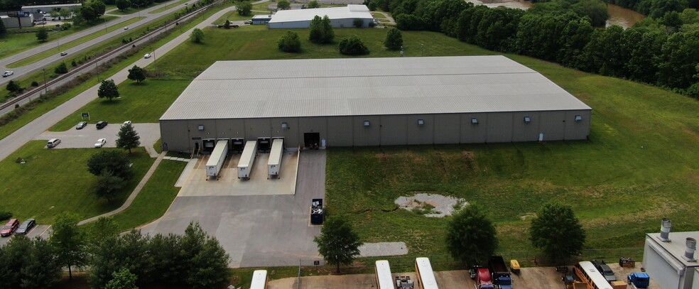 370 High Rail Way, Bowling Green, KY for lease - Building Photo - Image 2 of 14