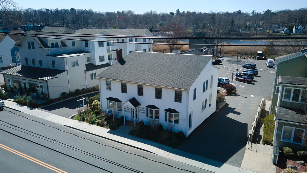 205 Main St, Westport, CT for lease - Aerial - Image 3 of 3