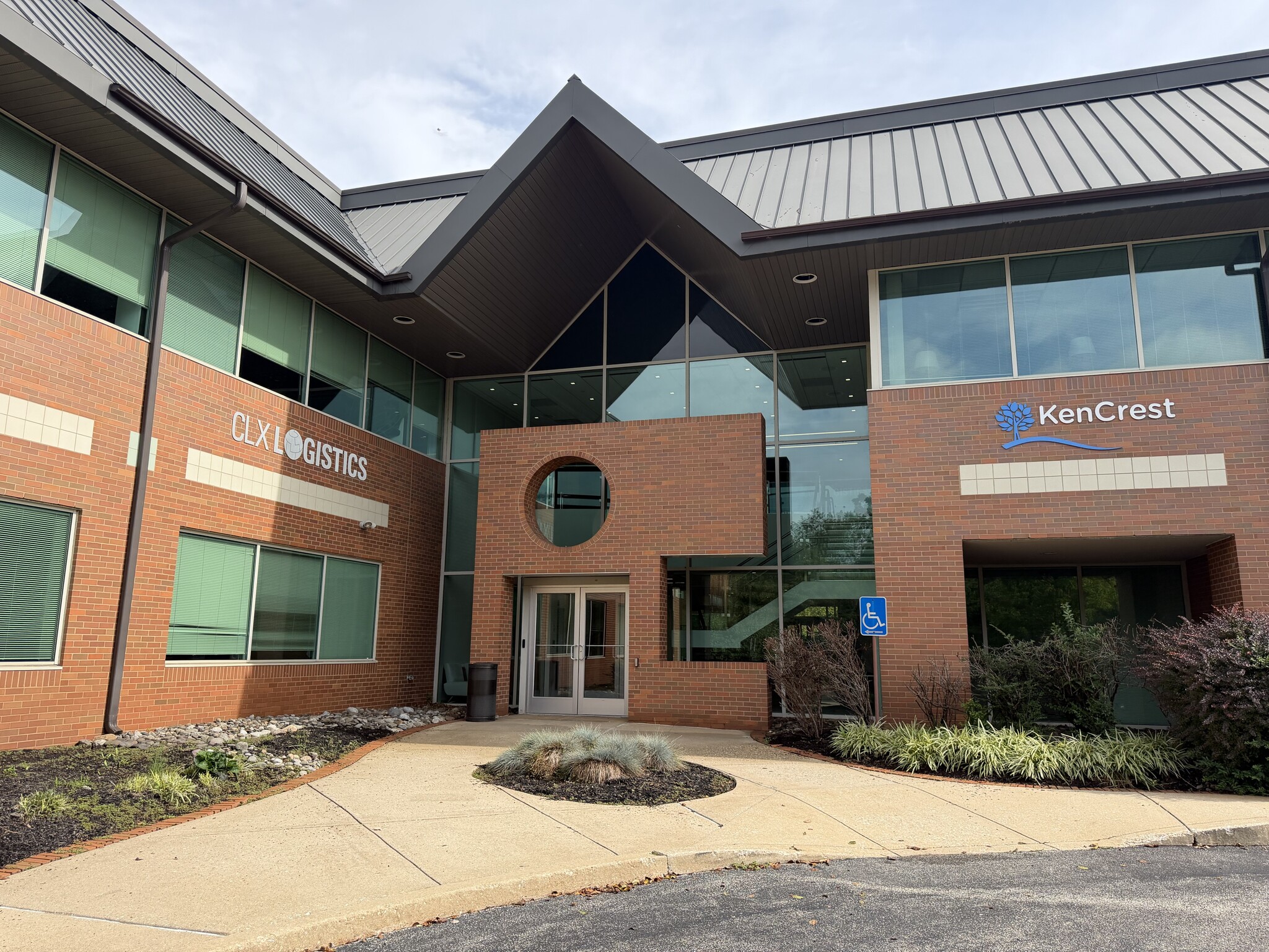960 Harvest Dr, Blue Bell, PA for lease Interior Photo- Image 1 of 7