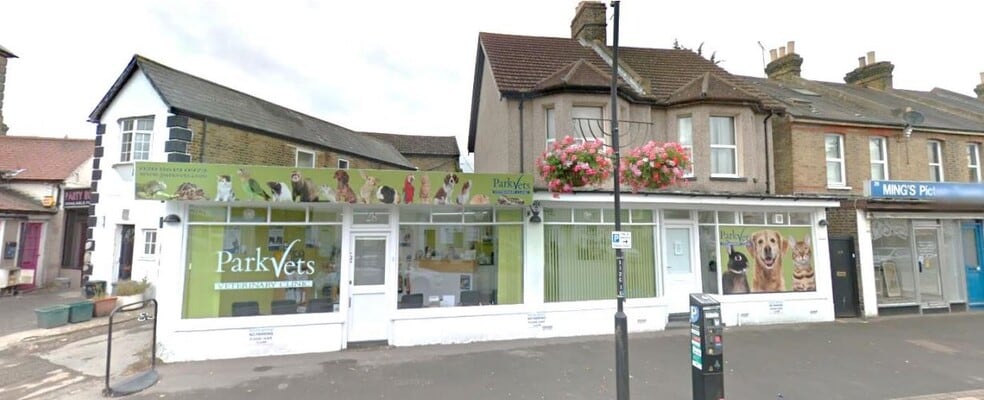 28-30 Chatterton Rd, Bromley for sale - Building Photo - Image 1 of 1