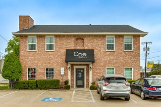 More details for 110 S Barton Ave, Grapevine, TX - Retail for Sale