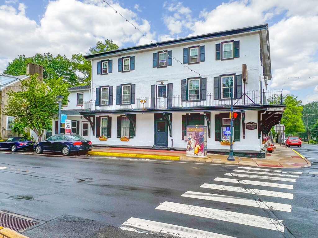 100 W Maple Ave, Langhorne, PA for sale Primary Photo- Image 1 of 122