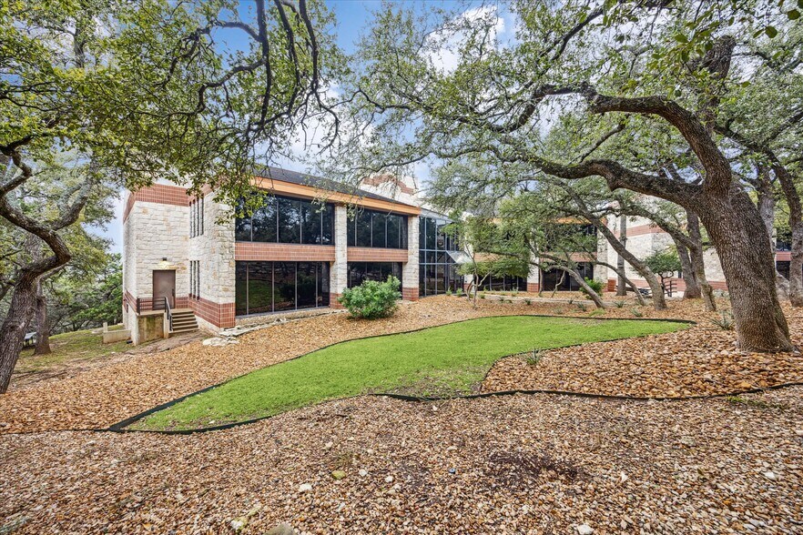 4807 Spicewood Springs Rd, Austin, TX for sale - Building Photo - Image 3 of 29