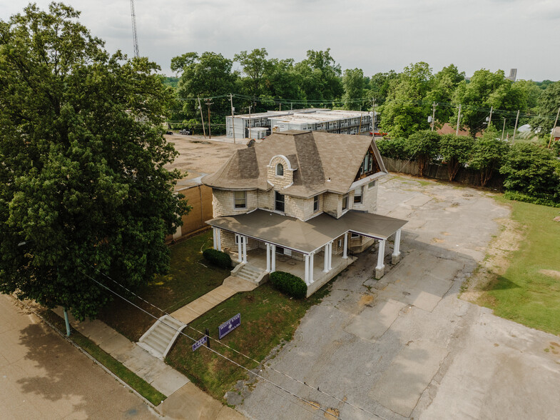 1448 Madison Ave, Memphis, TN for sale - Aerial - Image 2 of 26