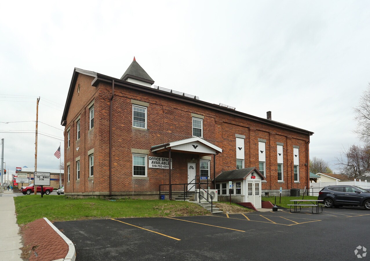 80 Main St, South Glens Falls, NY 12803