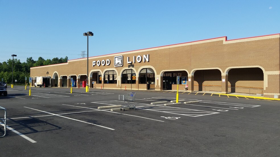 32043230 Randleman Rd, Greensboro, NC 27406