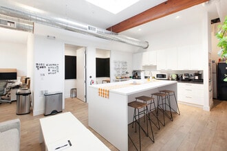 369-371 Hayes St, San Francisco, CA for lease Building Photo- Image 2 of 7