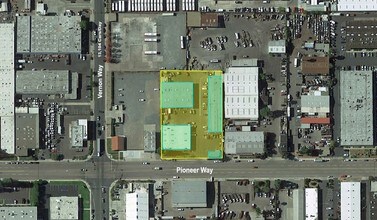1286 Pioneer Way, El Cajon, CA - Aerial  map view