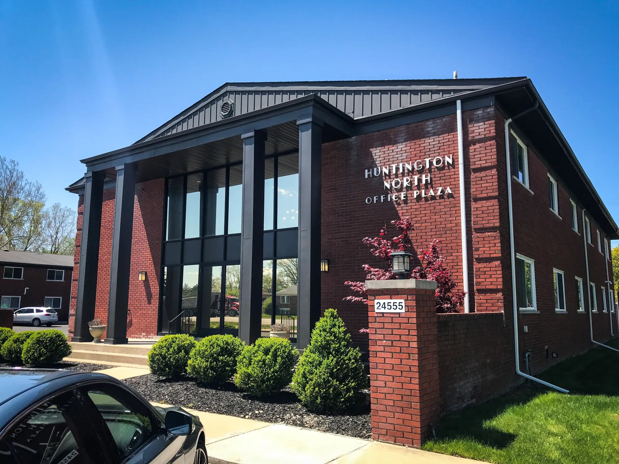 24525 Southfield Rd, Southfield, MI for lease Building Photo- Image 1 of 14