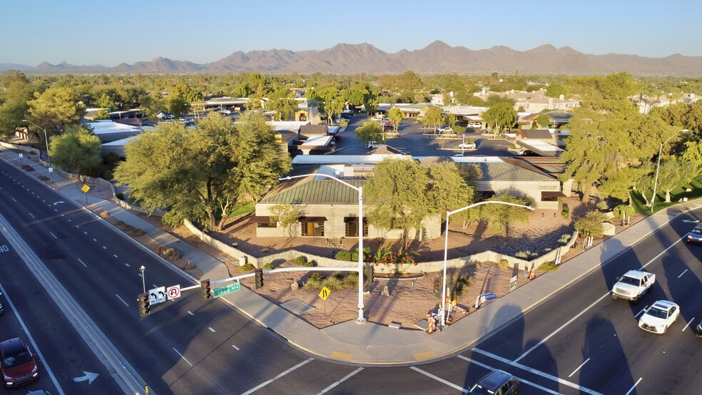 10605 N Hayden Rd, Scottsdale, AZ for lease - Building Photo - Image 3 of 6