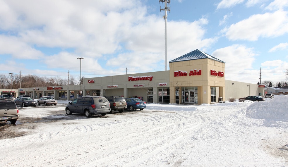 1575-1589 Haslett Rd, Haslett, MI for lease - Building Photo - Image 2 of 3