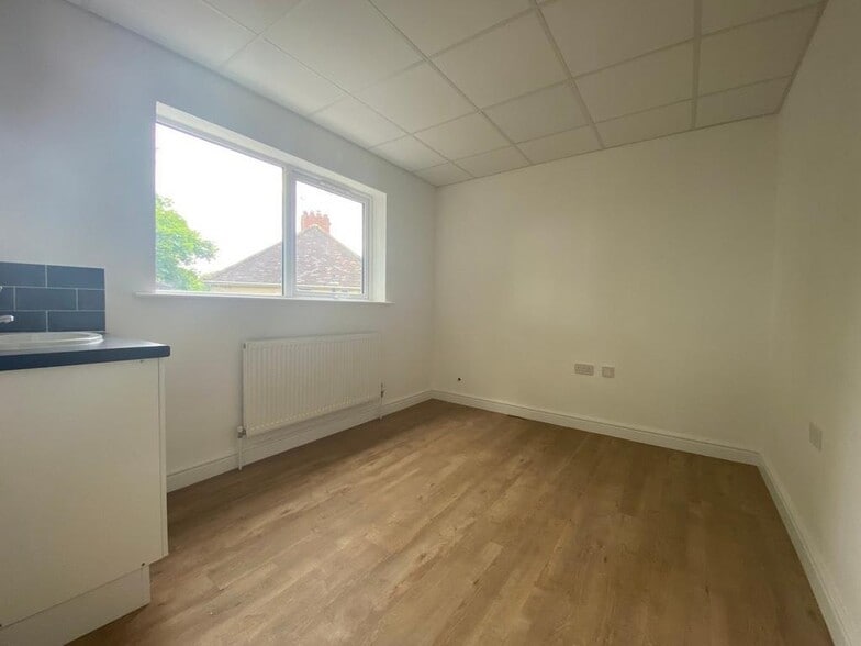 124 Stourport Rd, Kidderminster for lease - Building Photo - Image 2 of 13