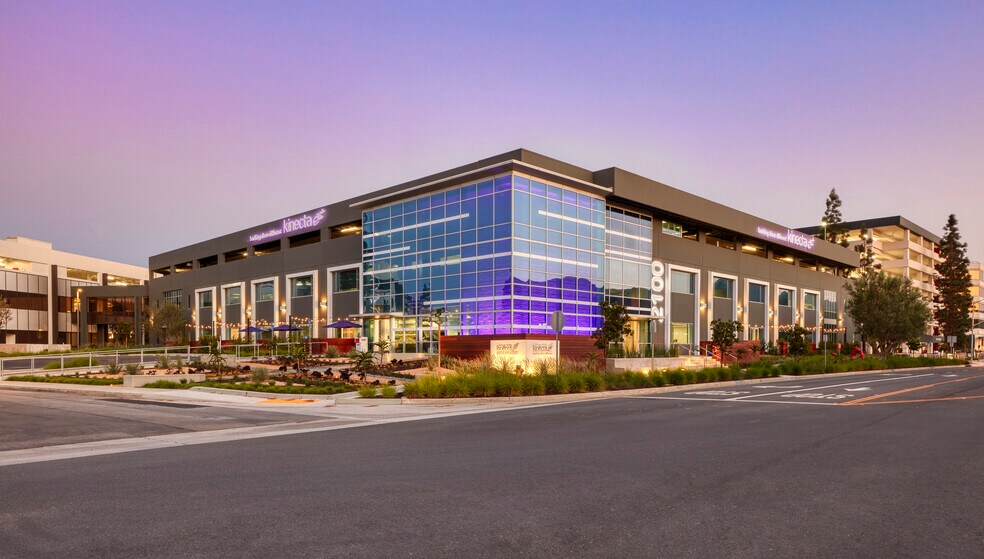 2100 E Park Pl, El Segundo, CA for lease - Building Photo - Image 1 of 26