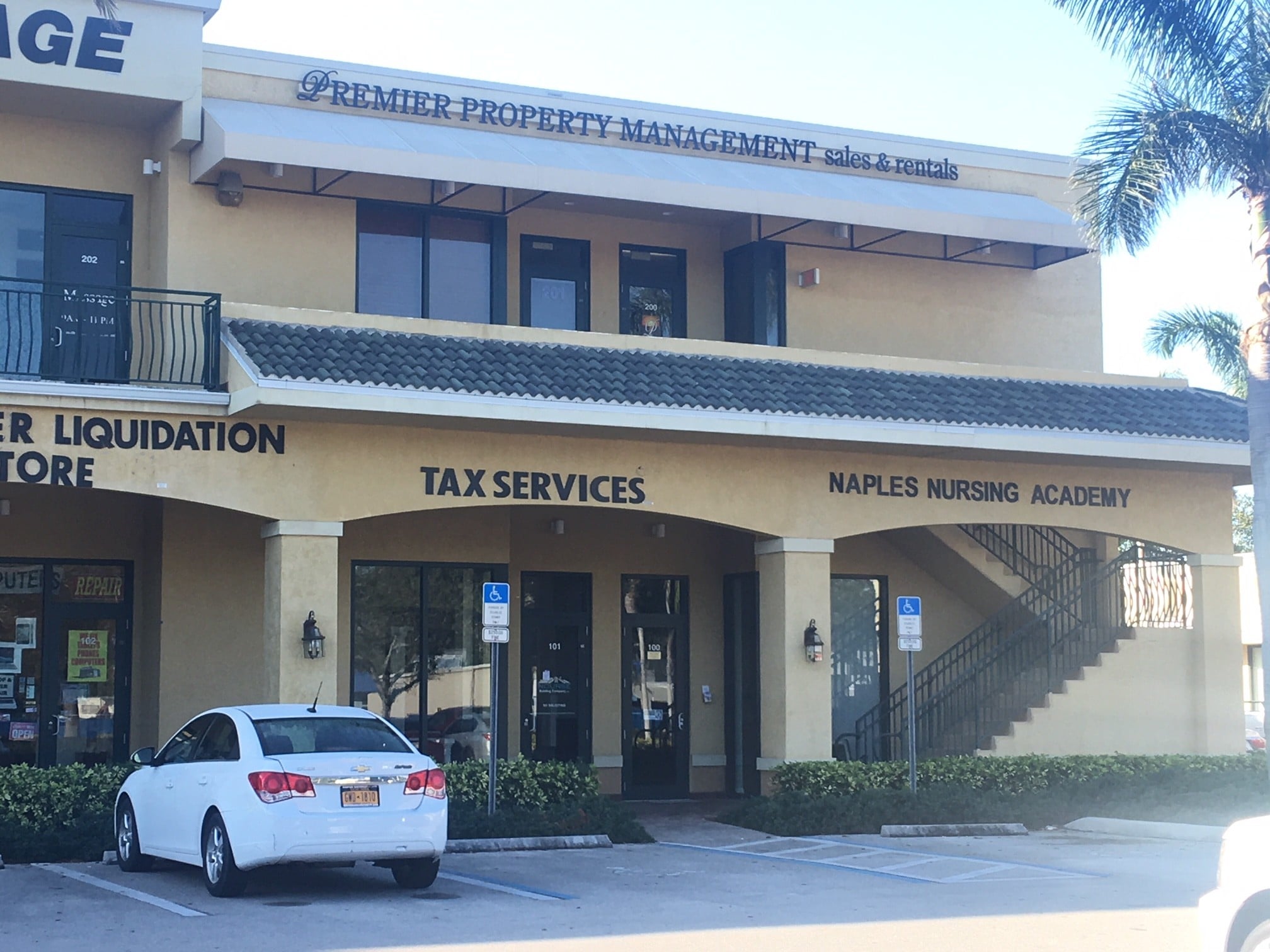 2800 Davis Blvd, Naples, FL 34104 Office for Lease