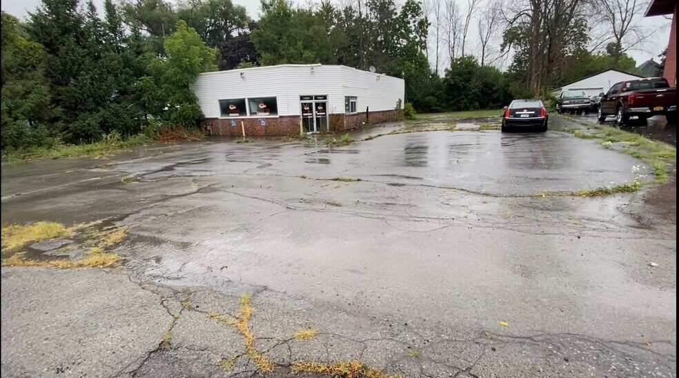 1723 Quaker Rd, Barker, NY 14012 Retail for Sale