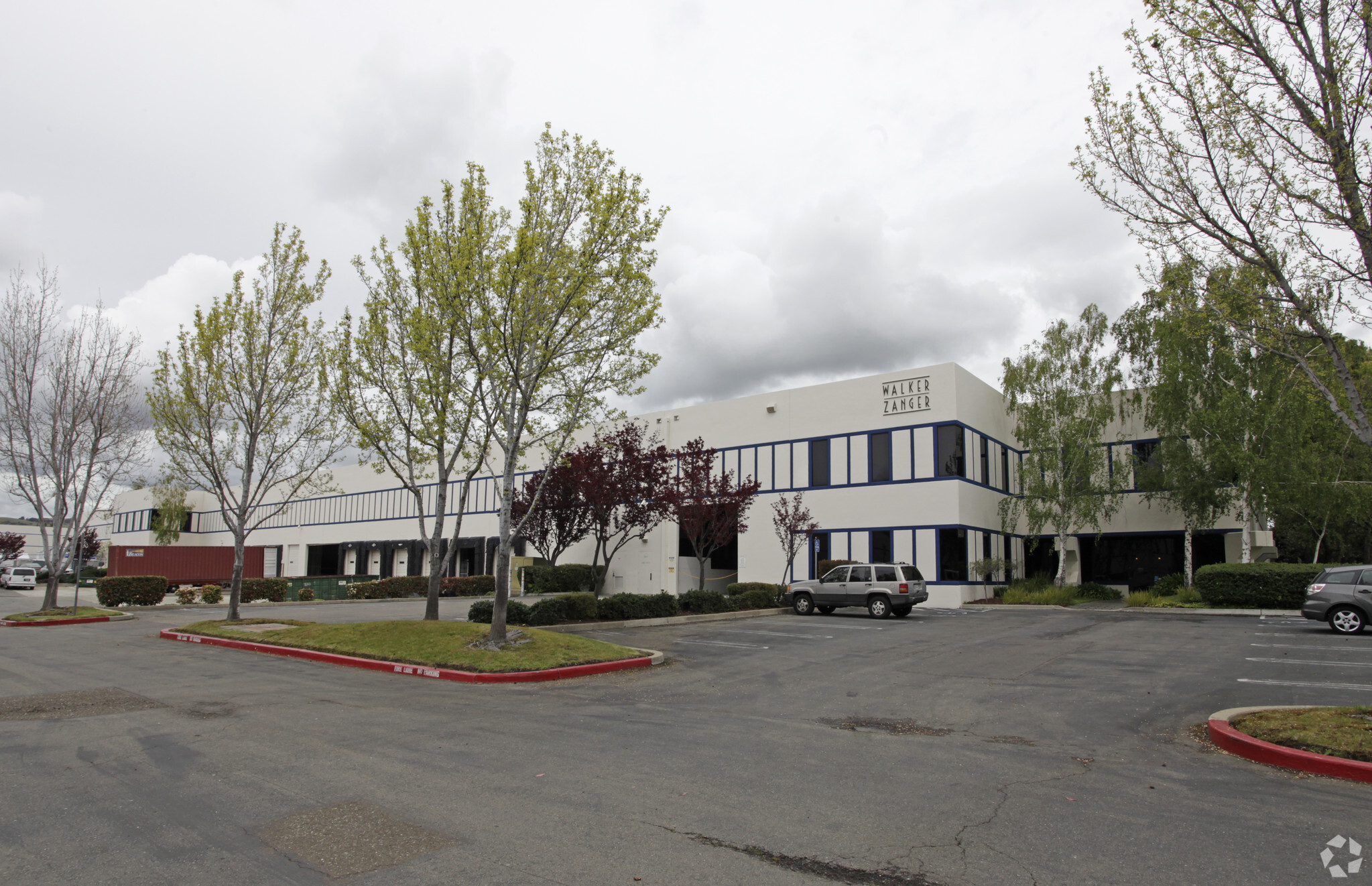 1455-1475 Crocker Ave, Hayward, CA for lease Building Photo- Image 1 of 4