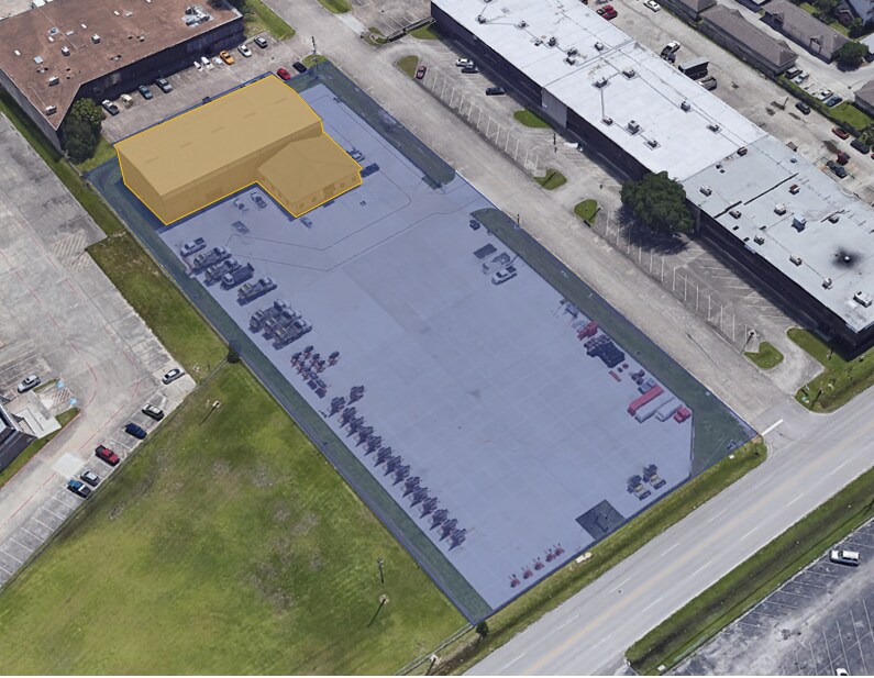 902 Rankin Rd, Houston, TX 77073