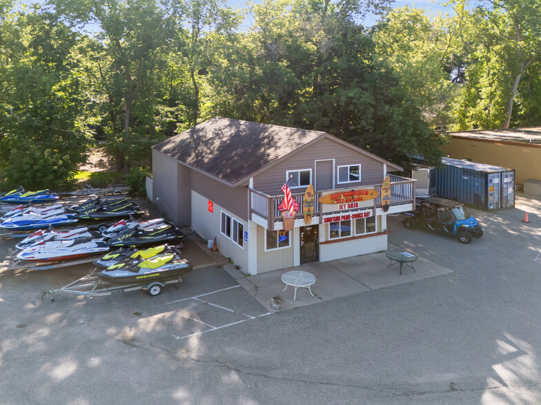 2630 Commerce Blvd, Mound, MN for sale - Building Photo - Image 1 of 12